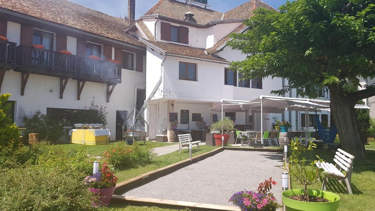 Hotel Restaurant Le Traineau Clelles エクステリア 写真